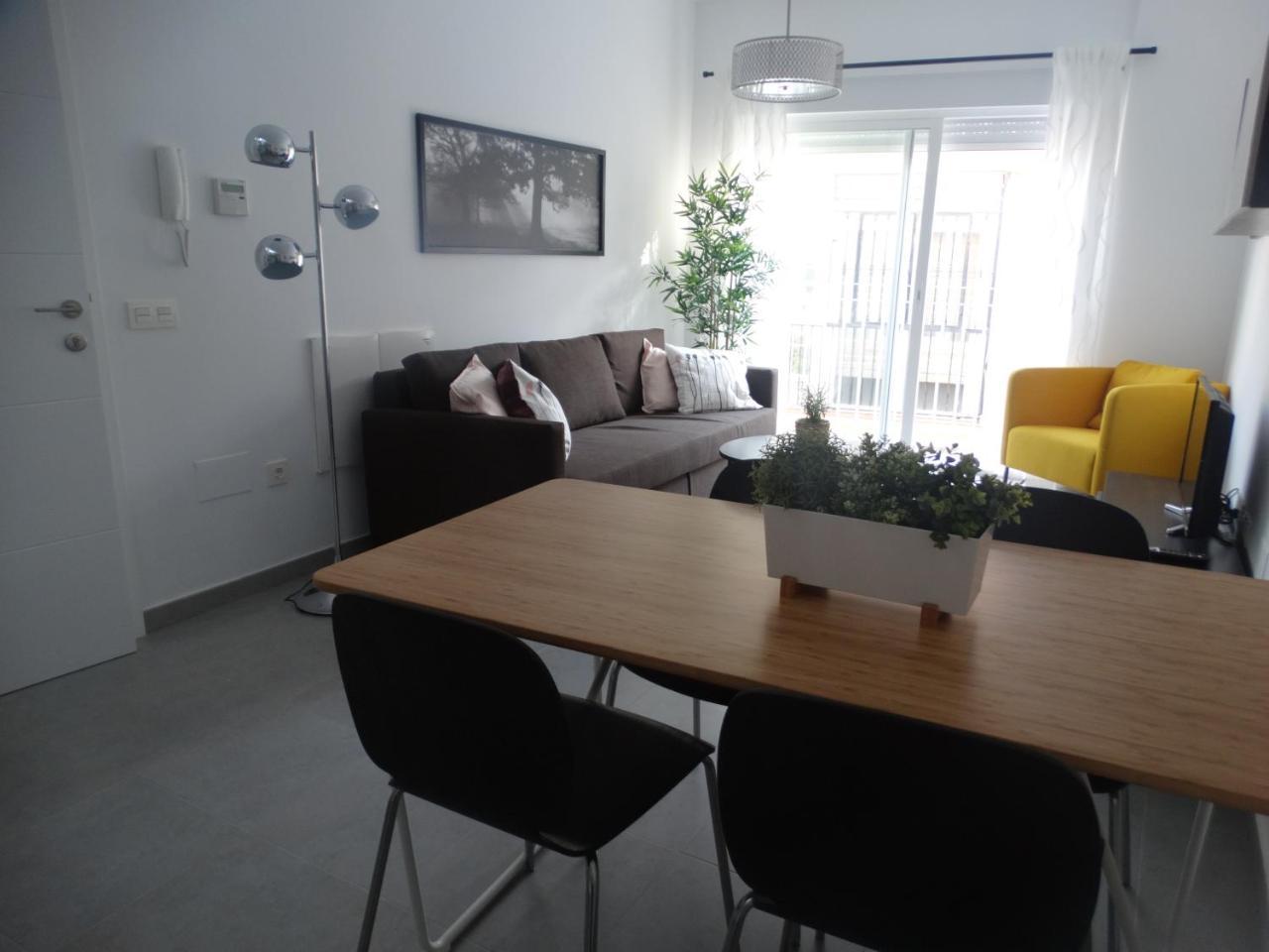 Malaga Apartamentos - Jinetes, 10 المظهر الخارجي الصورة