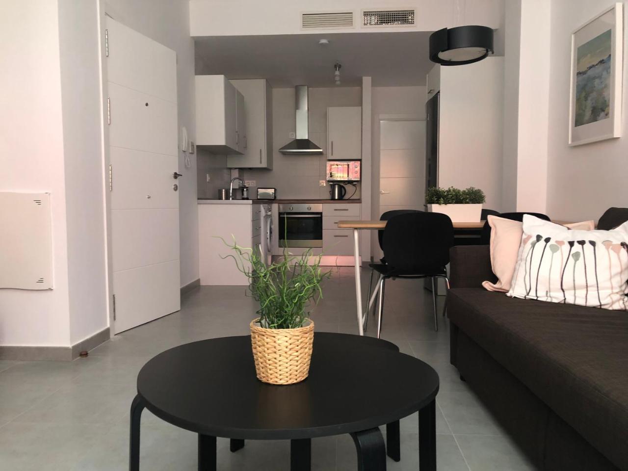 Malaga Apartamentos - Jinetes, 10 المظهر الخارجي الصورة