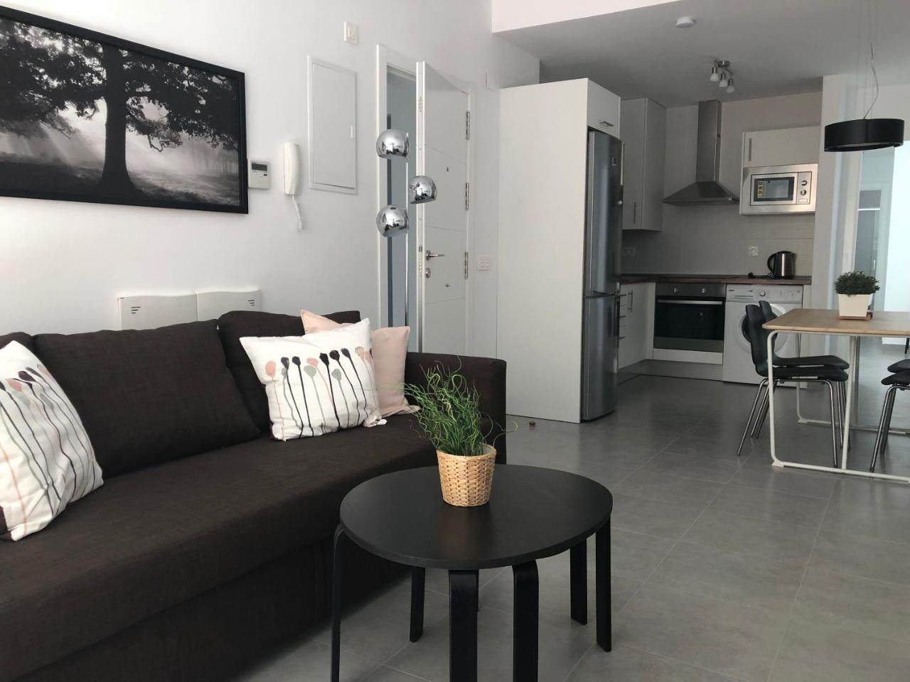 Malaga Apartamentos - Jinetes, 10 المظهر الخارجي الصورة
